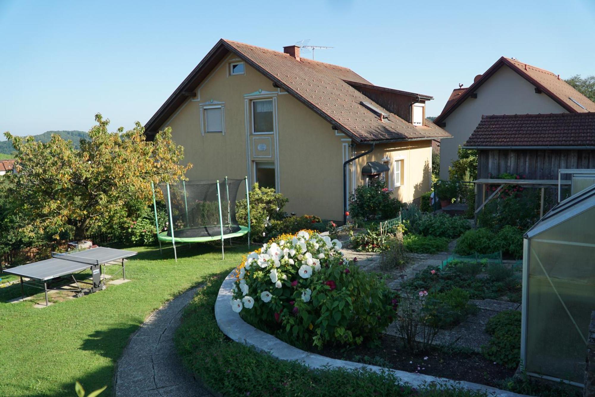 Ferienwohnung Familie Hartinger Riegersburg Εξωτερικό φωτογραφία